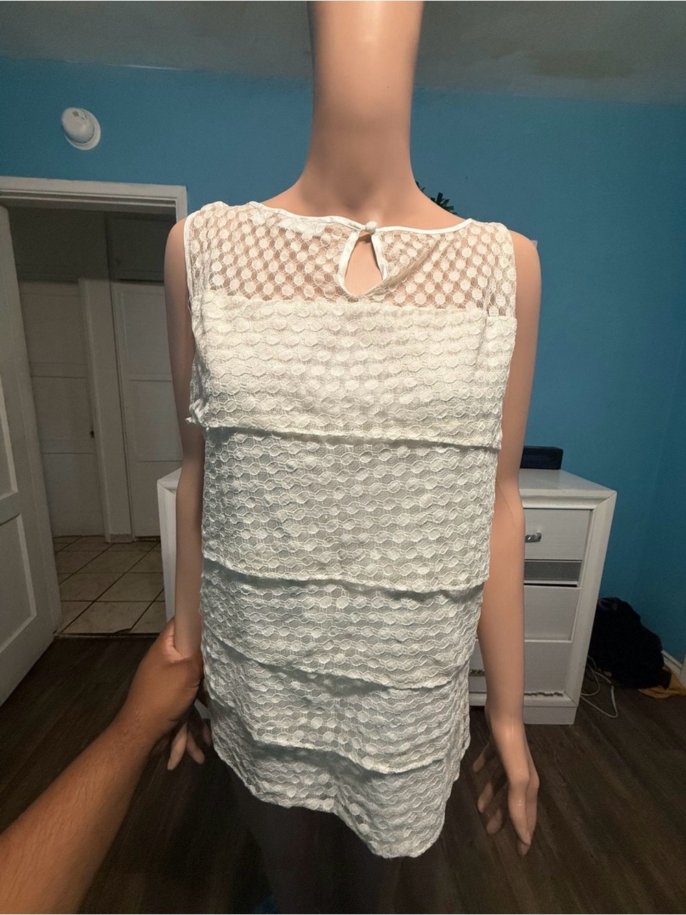 Women’s New York & Company Cream Lace Polka Dot Shell size XL